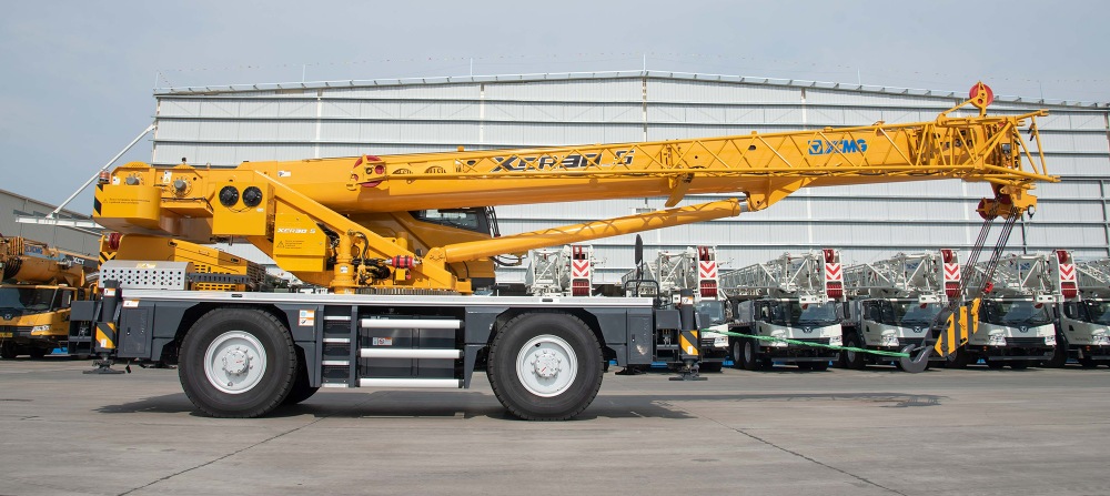 Фотография Короткобазный кран XCMG XCR30_S