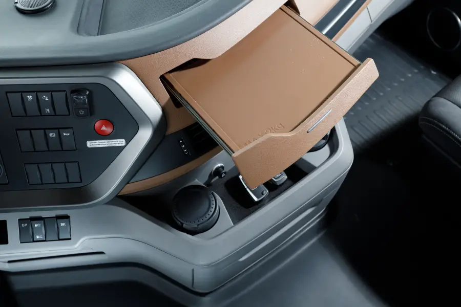 Фотография Седельный тягач DongFeng GX 6x4 (DFH4271)