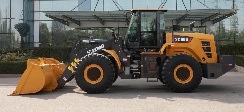 Фотография Фронтальный погрузчик XCMG XC968