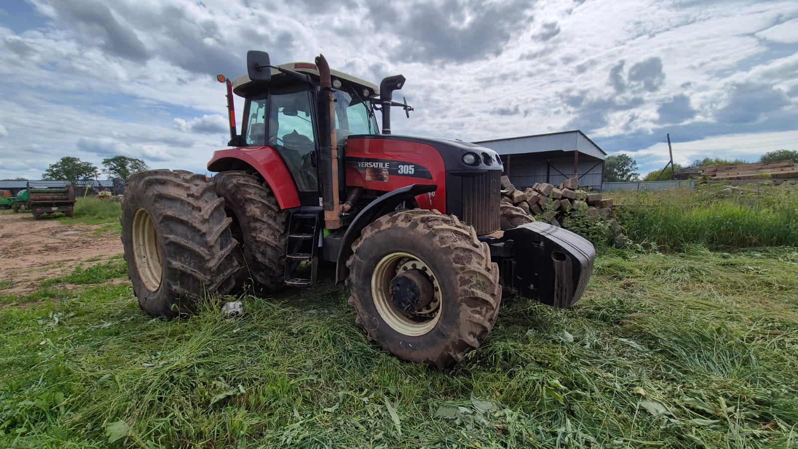 VERSАTILE 305
