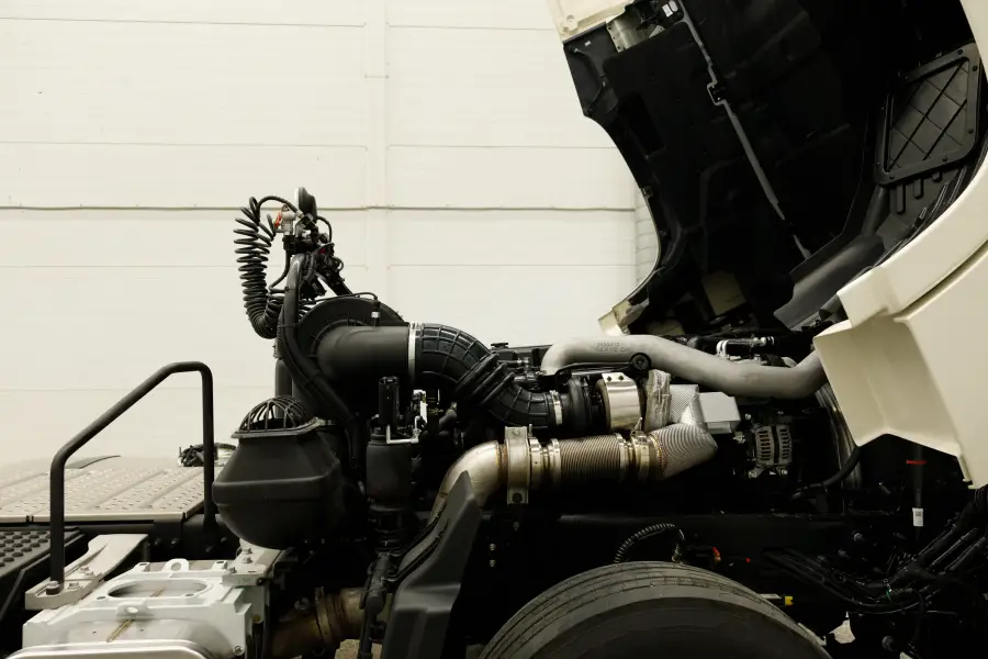 Фотография Седельный тягач DongFeng GX 6x4 (DFH4271)