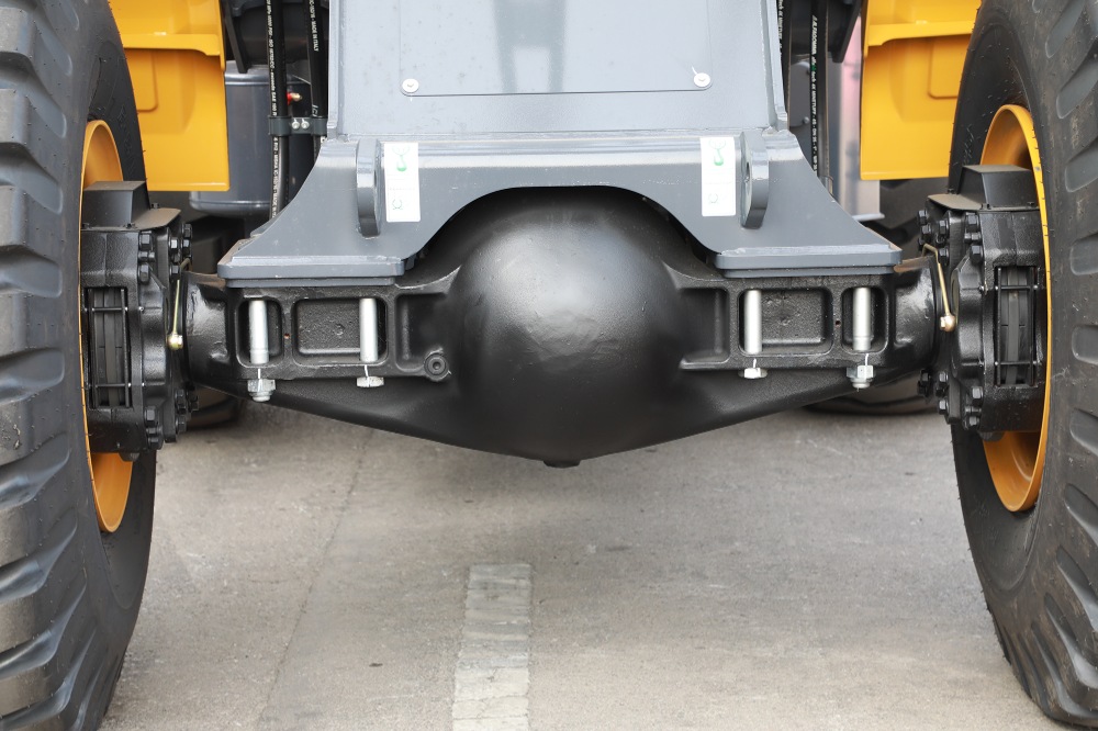 Фотография Фронтальный погрузчик XCMG XC968