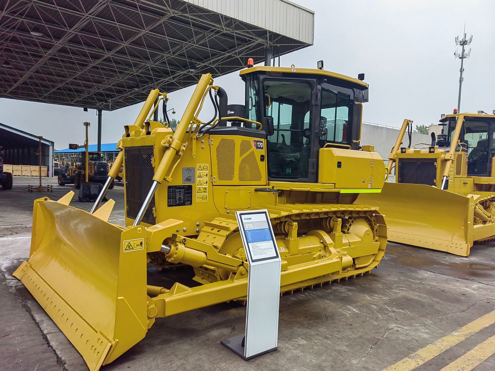 Фотография Бульдозер XCMG D170