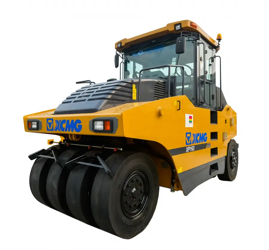 Фотография Пневмошинный статический каток XP163