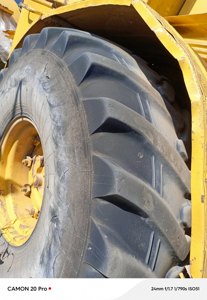 Фотография Кировец К-700 1988г