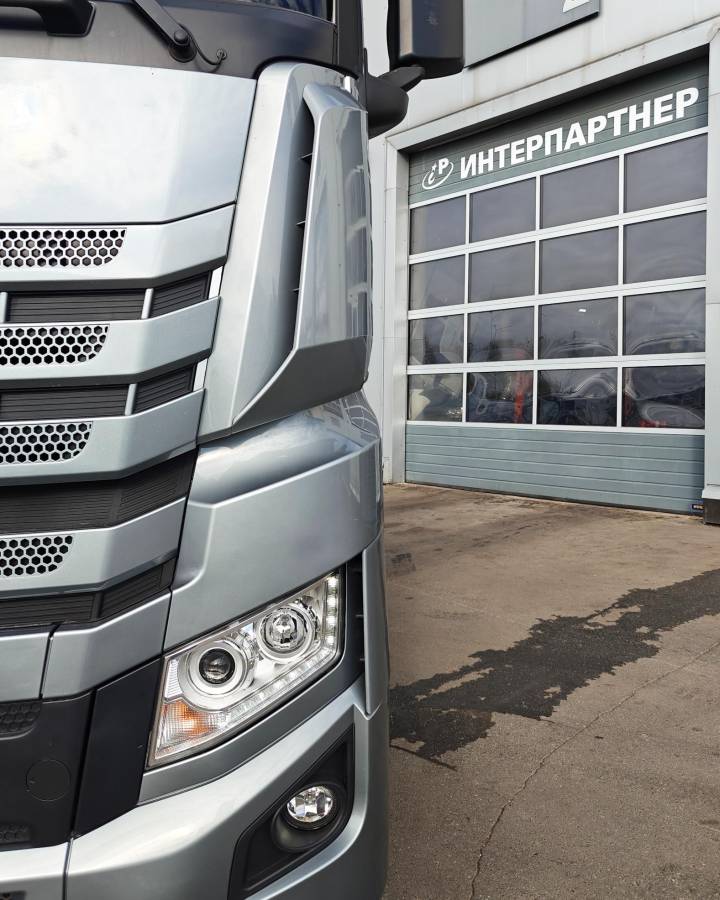 Фотография Седельный тягач JAC K7 4х2 2024