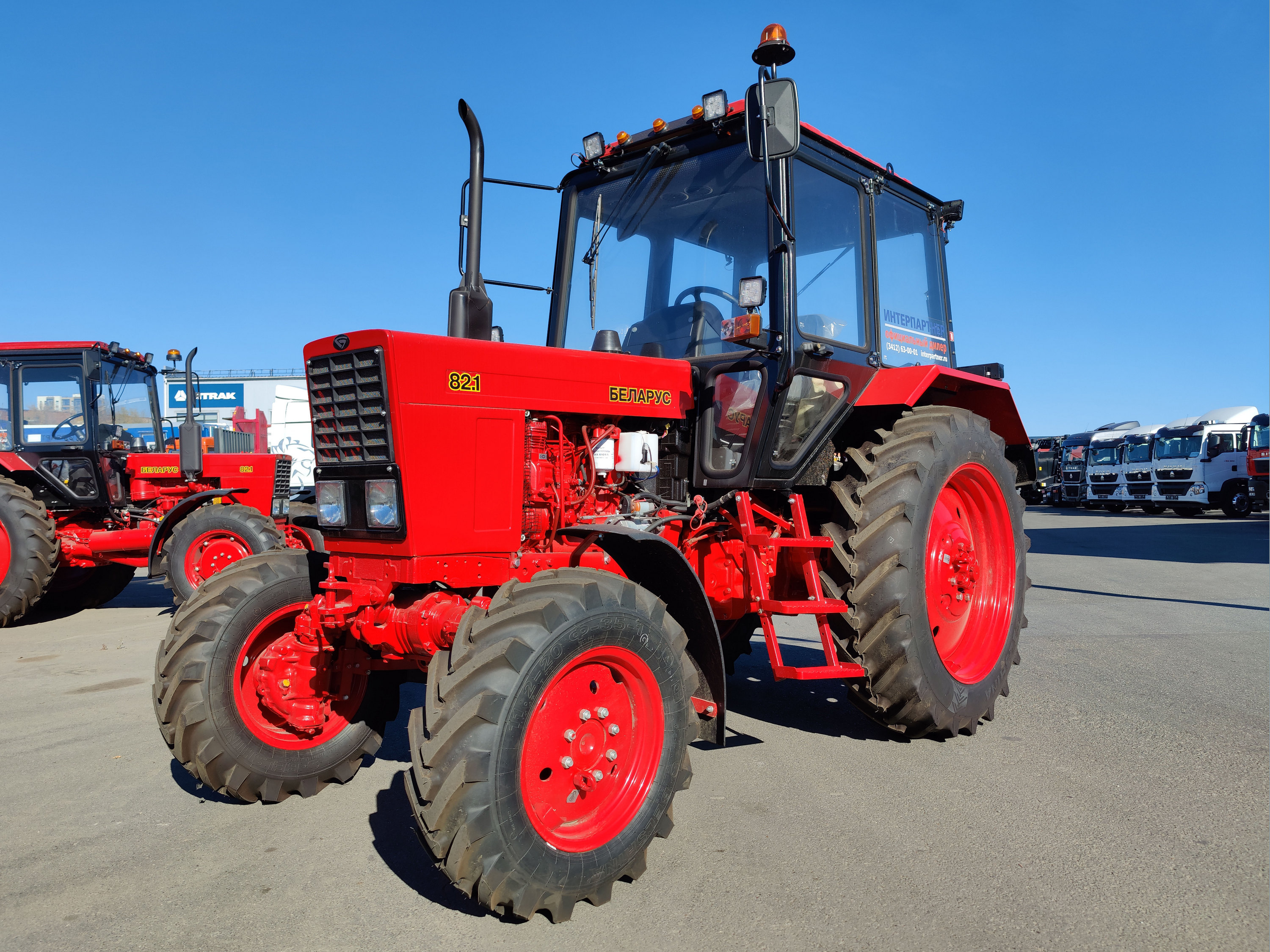 Трактор BELARUS 82.1