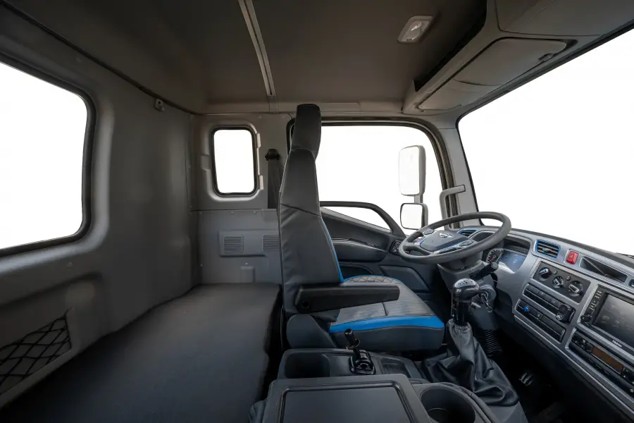 Фотография Forland 12 с изотермическим фургоном