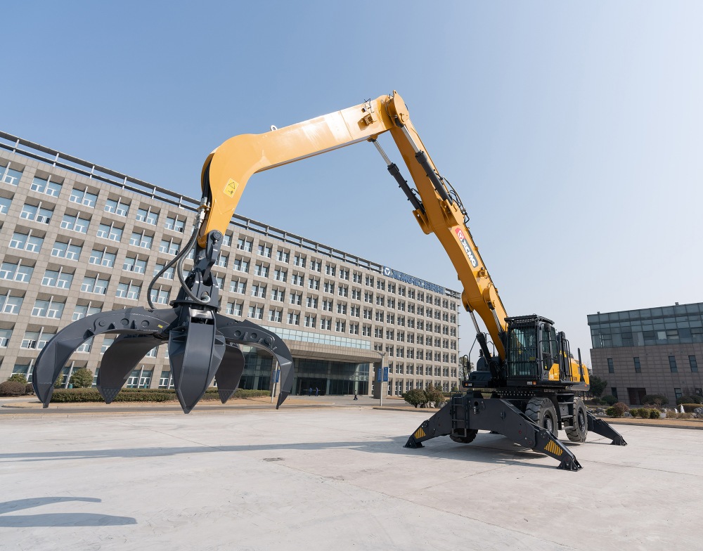 Фотография Экскаватор-перегружатель XCMG XE480WM