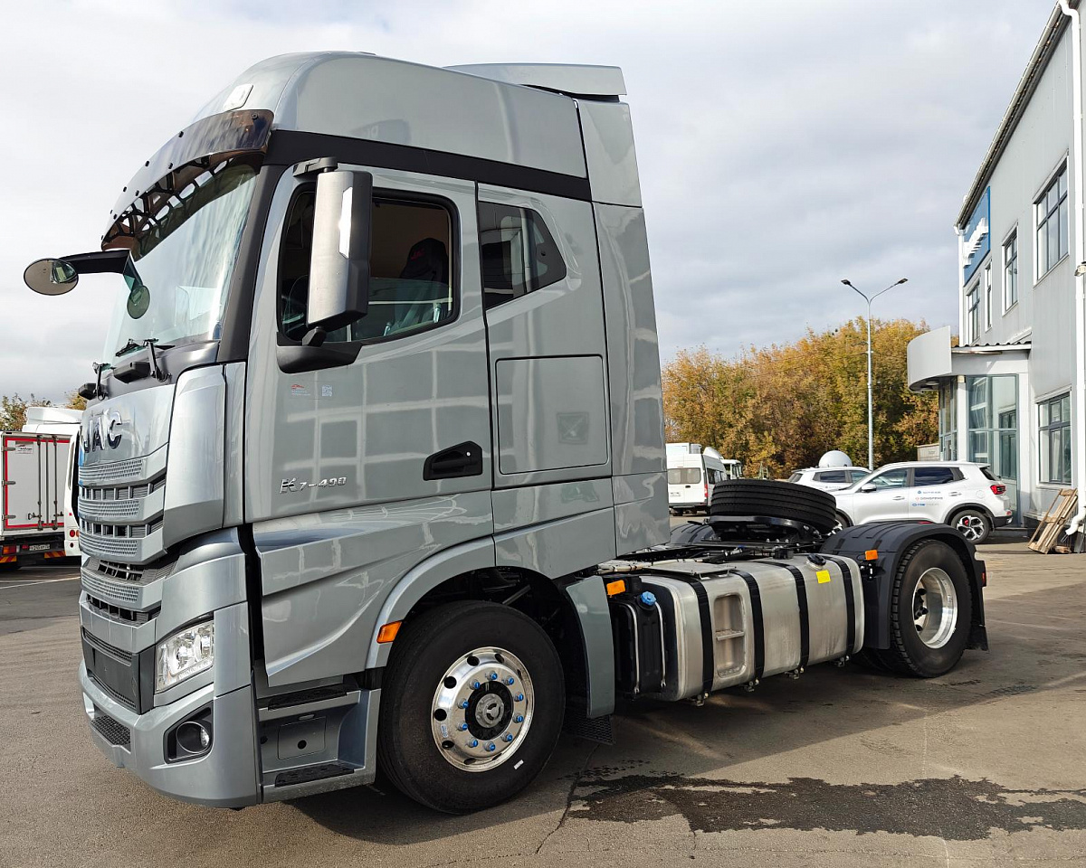 Фотография Седельный тягач JAC K7 4х2 2024