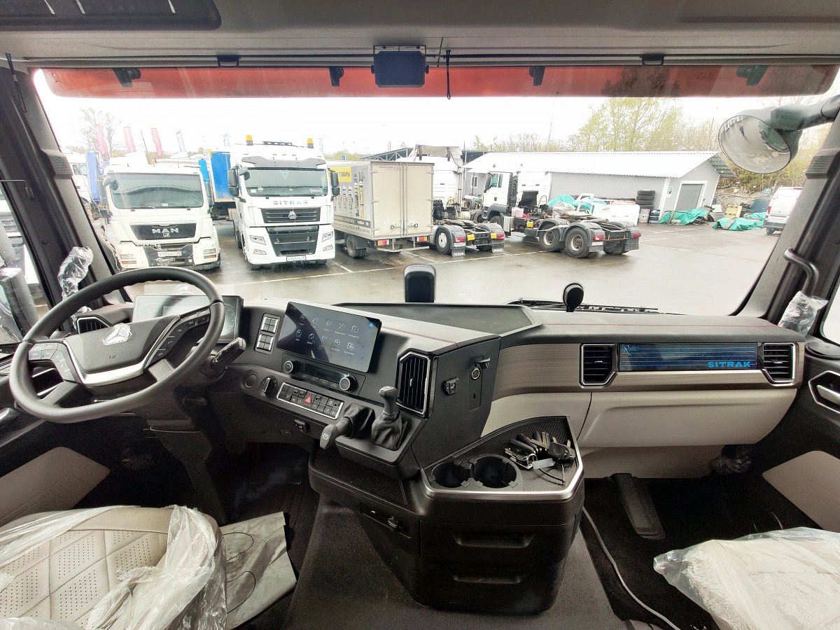 Фотография 1.1.1.06 Тягач SITRAK С7Н 4х2 ZZ4186V391HE S-AMT